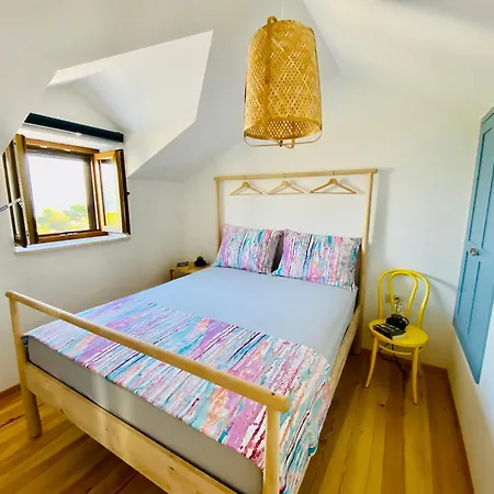 Frida Villa *